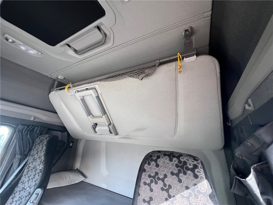 Tegljač Scania R450: slika 15