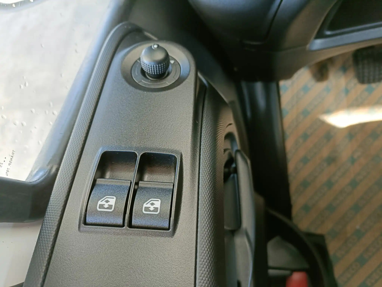 Dostavno vozilo IVECO DAILY 35C16 DOPPIA CABINA 7 POSTI: slika 16 Dostavno vozilo IVECO DAILY 35C16 DOPPIA CABINA 7 POSTI: slika 16