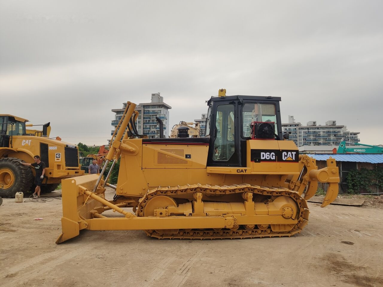 Caterpillar D6G - Buldožer: slika 4 Caterpillar D6G - Buldožer: slika 4