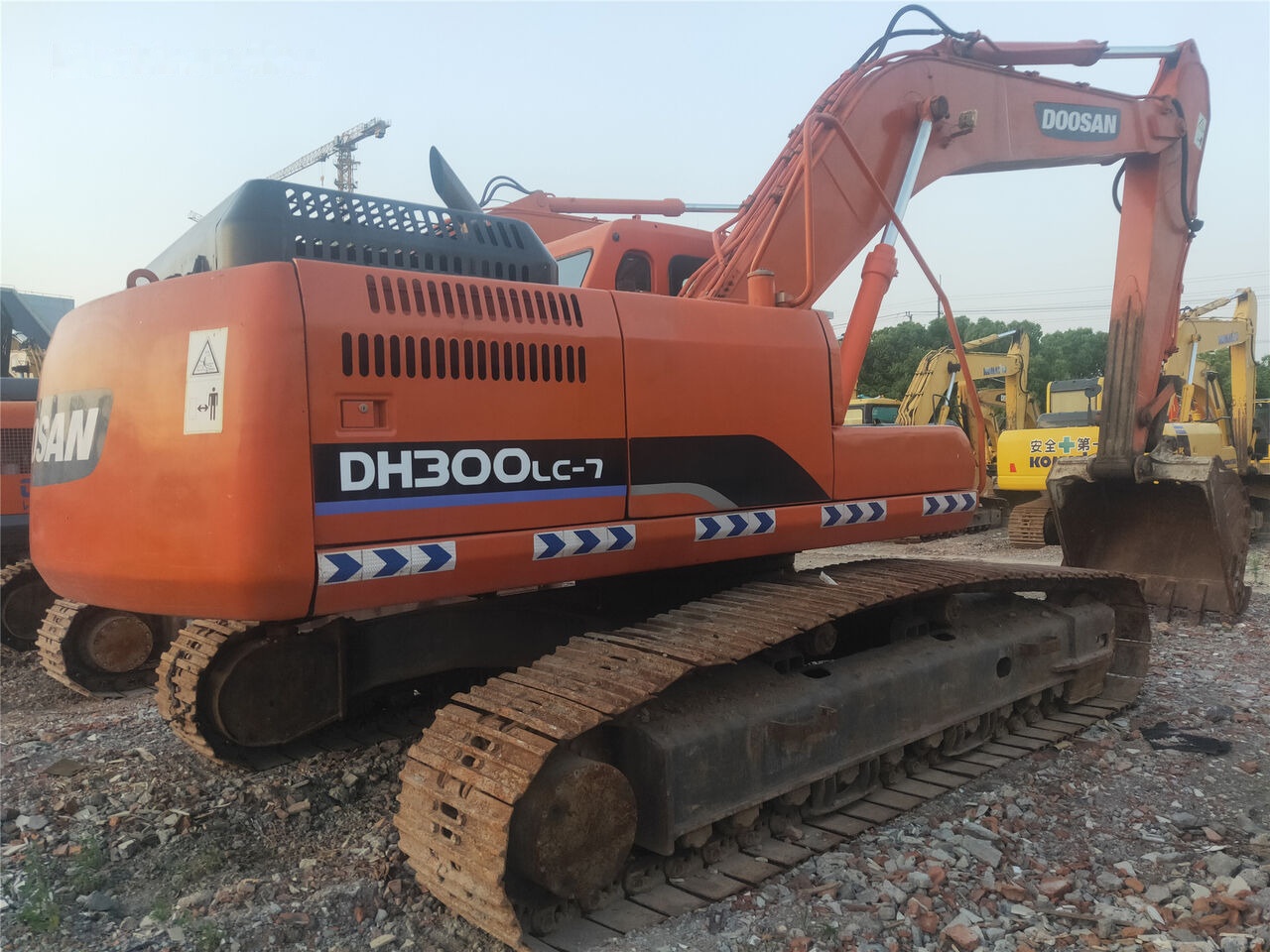 Doosan DH300LC-7 - Bager guseničar: slika 2 Doosan DH300LC-7 - Bager guseničar: slika 2