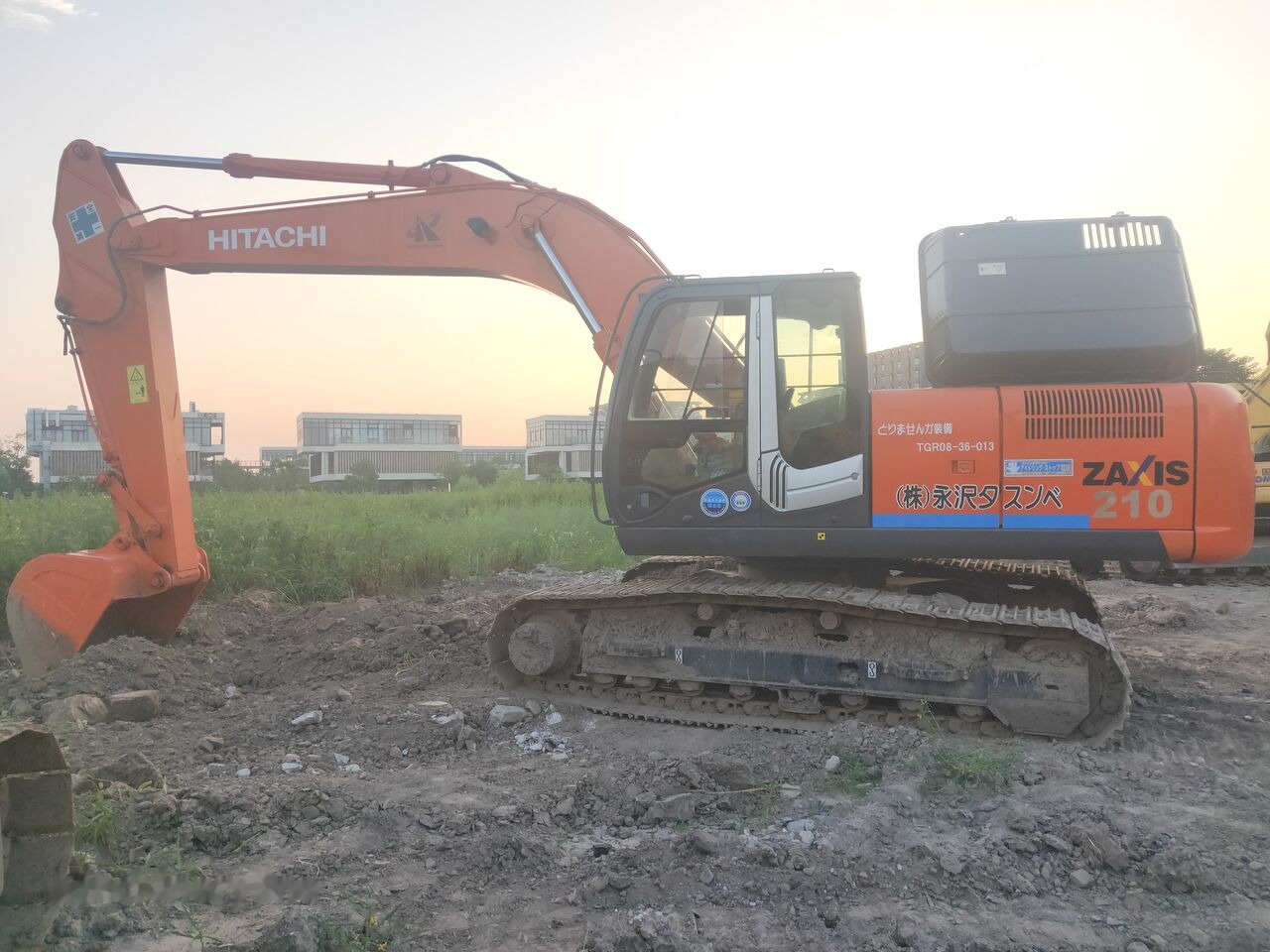 Hitachi ZX210 - Bager guseničar: slika 5 Hitachi ZX210 - Bager guseničar: slika 5
