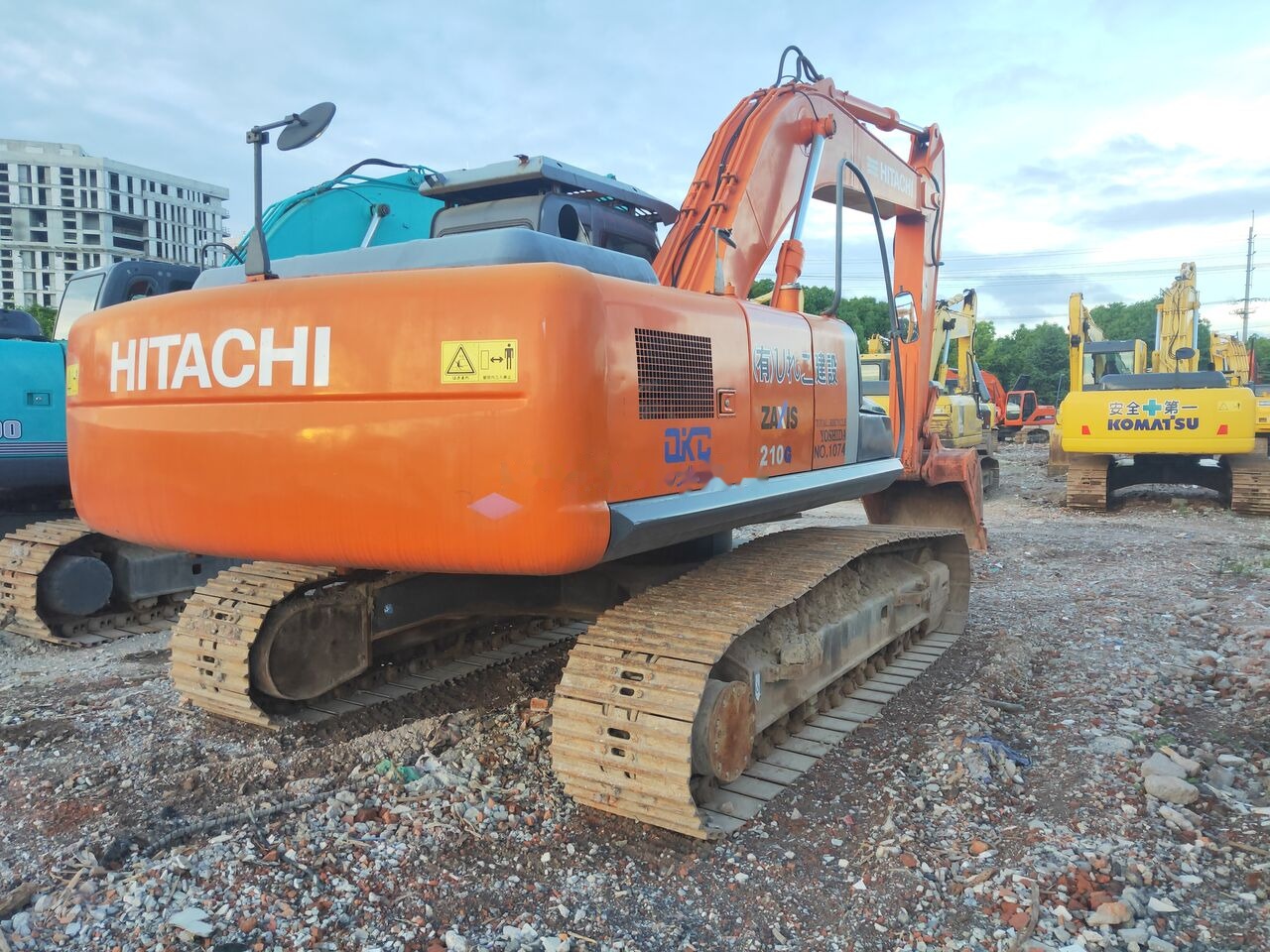 Hitachi ZX210 - Bager guseničar: slika 5 Hitachi ZX210 - Bager guseničar: slika 5