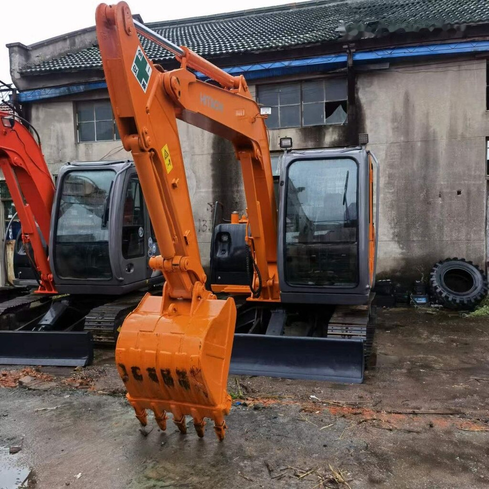 Bager guseničar Hitachi ZX60: slika 6