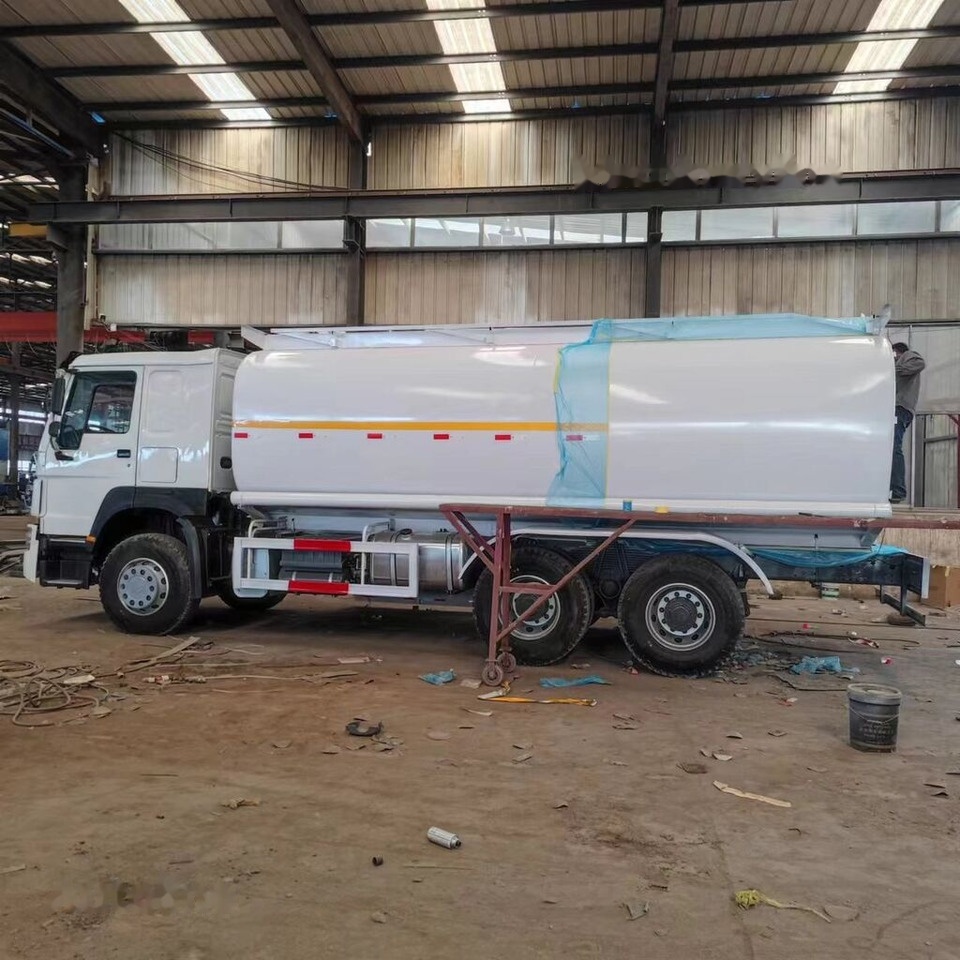 Howo 375 - Kamion cisterna: slika 4 Howo 375 - Kamion cisterna: slika 4