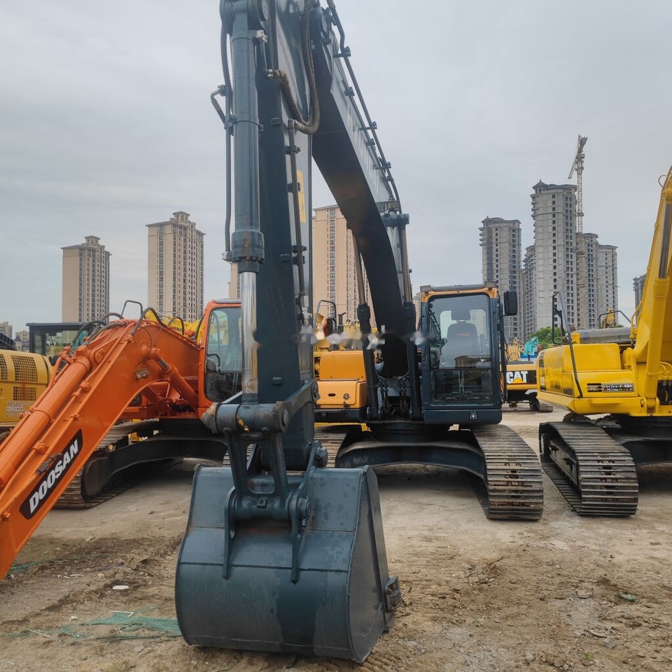 Hyundai R225-9T - Bager guseničar: slika 5 Hyundai R225-9T - Bager guseničar: slika 5