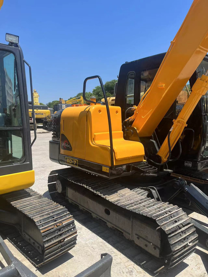 Hyundai R80-7 - Mini bager: slika 2 Hyundai R80-7 - Mini bager: slika 2