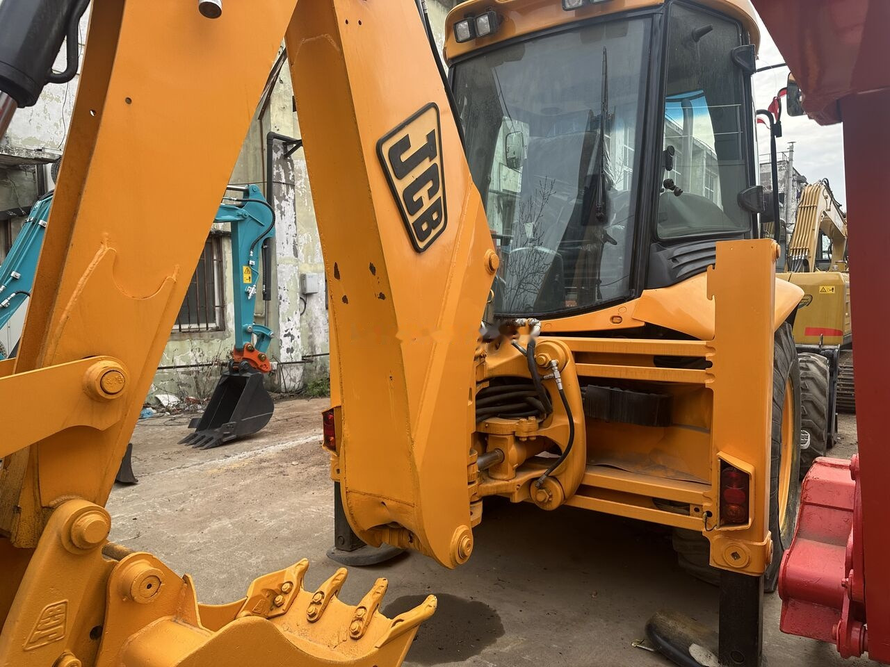 Lizing JCB 3CX JCB 3CX: slika 6