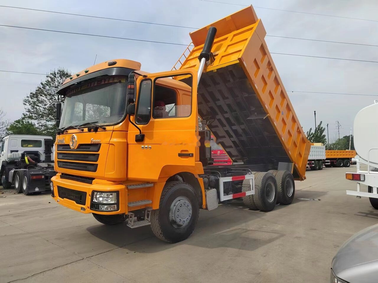 Istovarivač Shacman F3000: slika 7