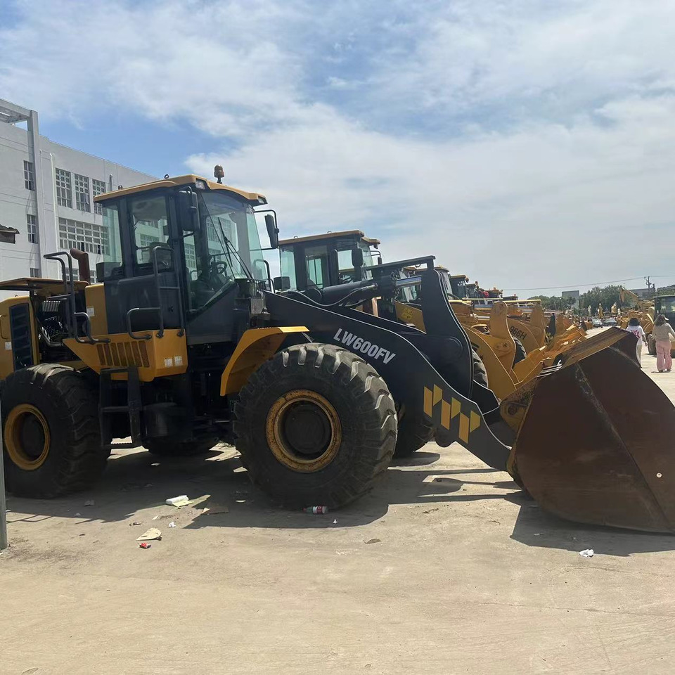 XCMG LW600FV - Utovarivač točkaš: slika 5 XCMG LW600FV - Utovarivač točkaš: slika 5