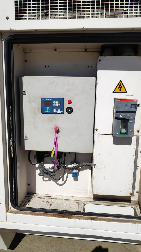FG P600P1 600 kVA - Set generatora: slika 5 FG P600P1 600 kVA - Set generatora: slika 5