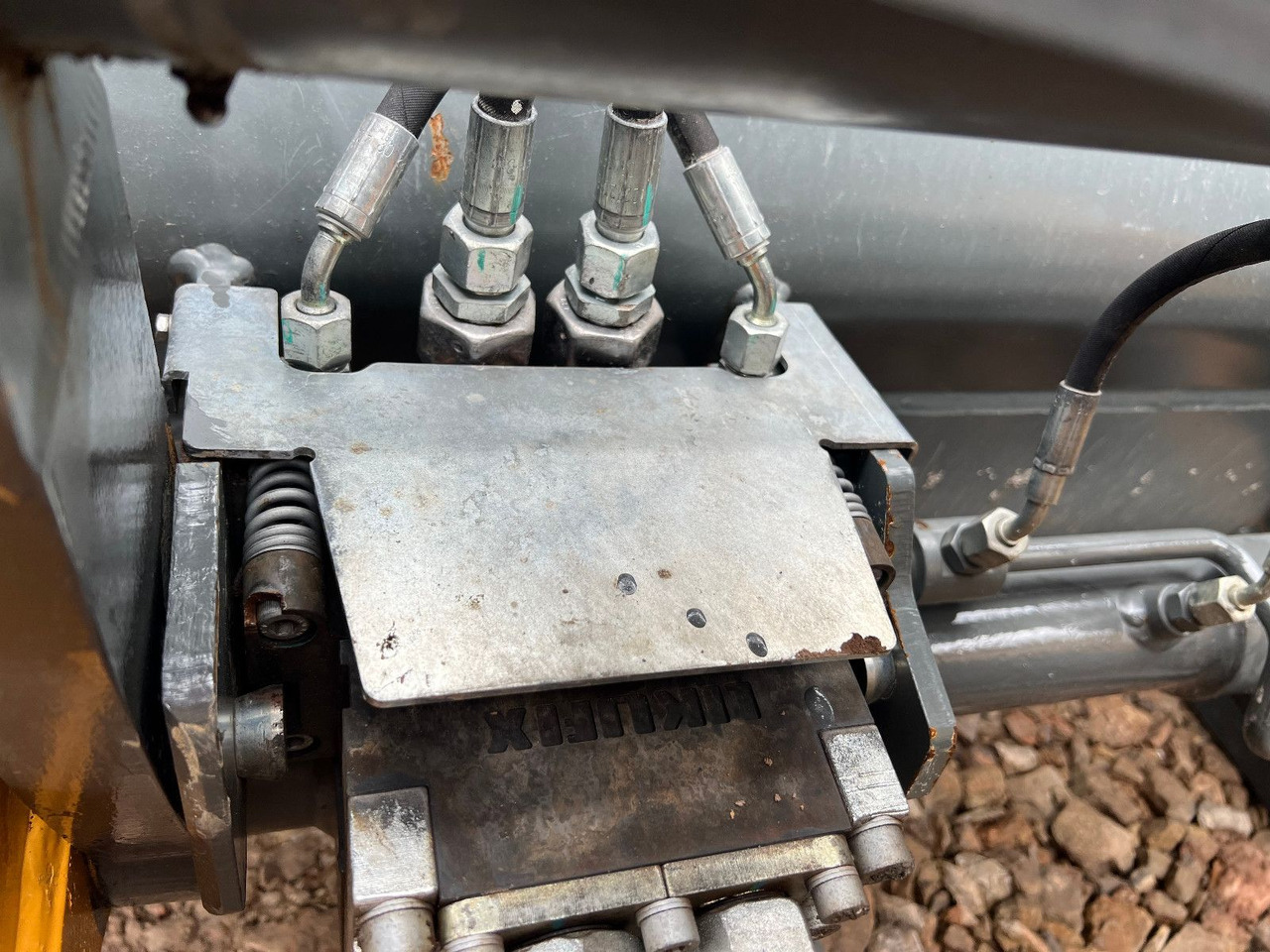 Liebherr L 507 Stereo V Likufix 2x verfügbar - Utovarivač točkaš: slika 4 Liebherr L 507 Stereo V Likufix 2x verfügbar - Utovarivač točkaš: slika 4