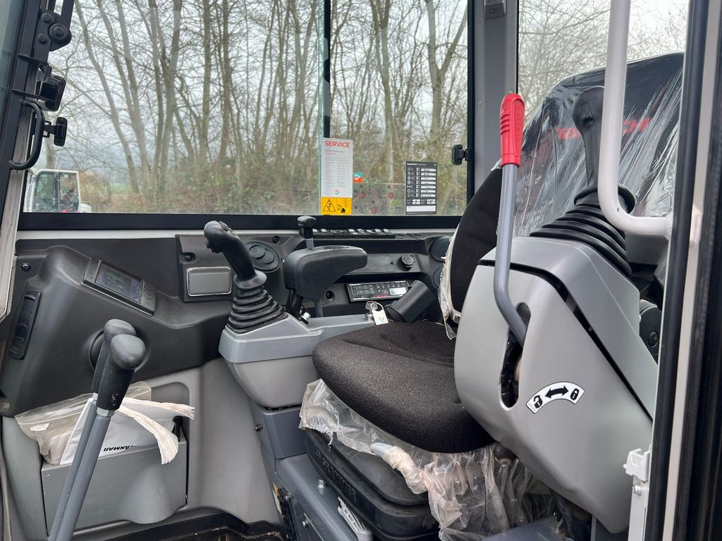 Takeuchi TB 230 V 4 Vollaustattung Takeuchi TB 230 V 4 Vollaustattung 2x - Mini bager: slika 2 Takeuchi TB 230 V 4 Vollaustattung Takeuchi TB 230 V 4 Vollaustattung 2x - Mini bager: slika 2