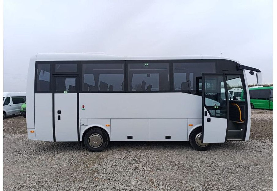 Isuzu Novolux - Druga mašina: slika 2 Isuzu Novolux - Druga mašina: slika 2