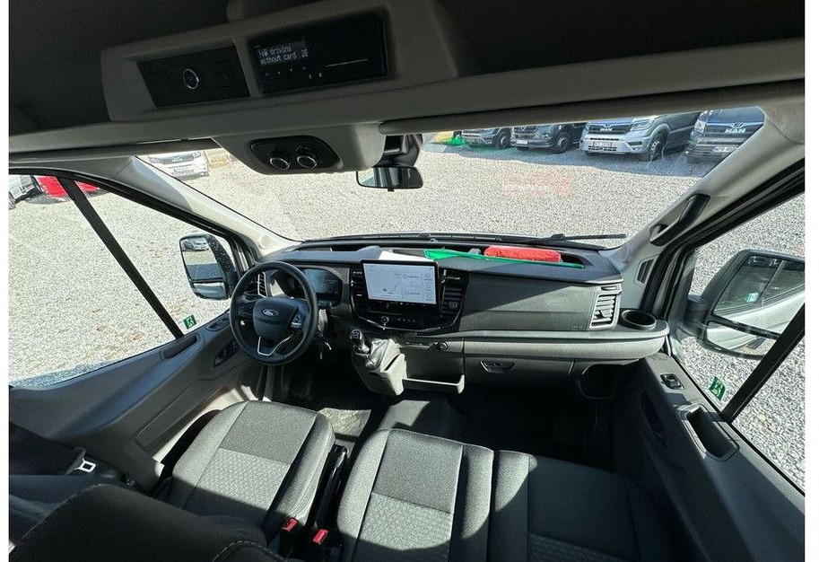 Minibus, Putnički kombi Ford Transit: slika 14