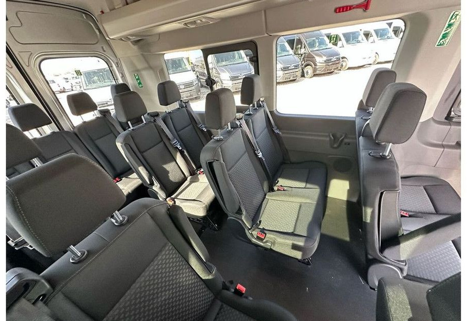 Minibus, Putnički kombi Ford Transit: slika 13