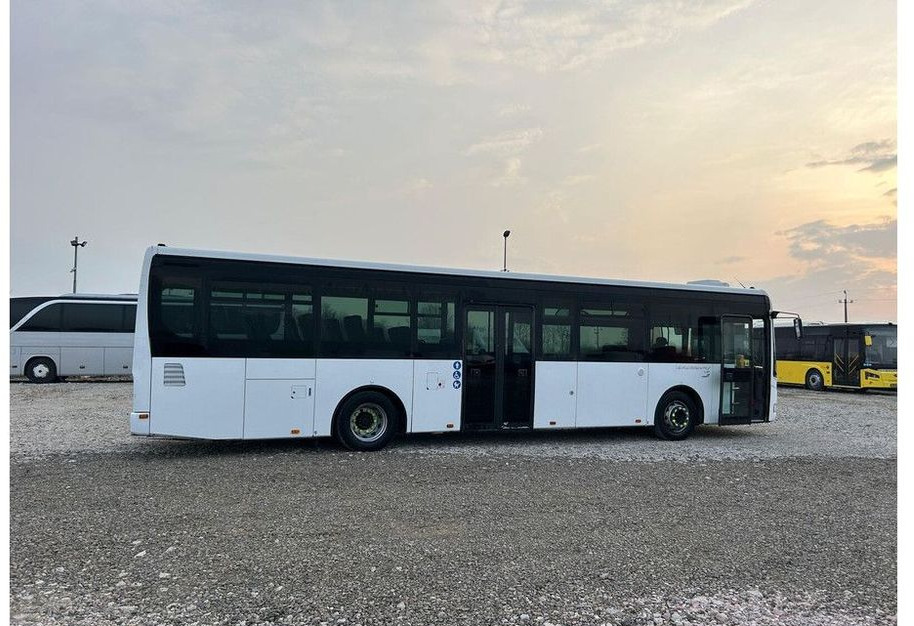 Iveco Crossway LE - Gradski autobus: slika 4 Iveco Crossway LE - Gradski autobus: slika 4