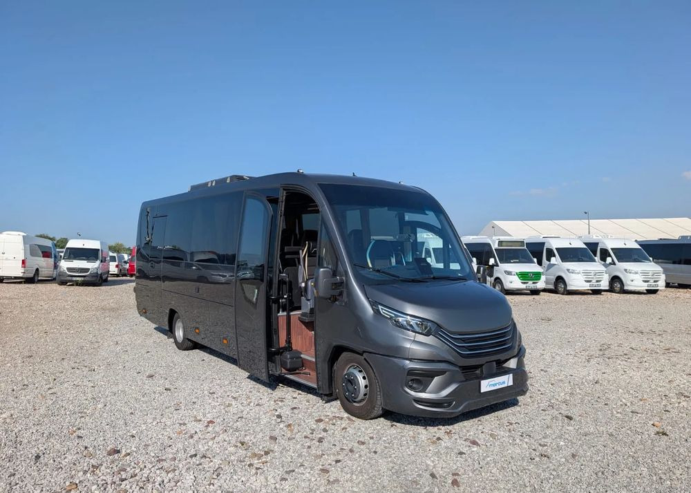 Iveco Daily 70C21 - Minibus, Putnički kombi: slika 1 Iveco Daily 70C21 - Minibus, Putnički kombi: slika 1