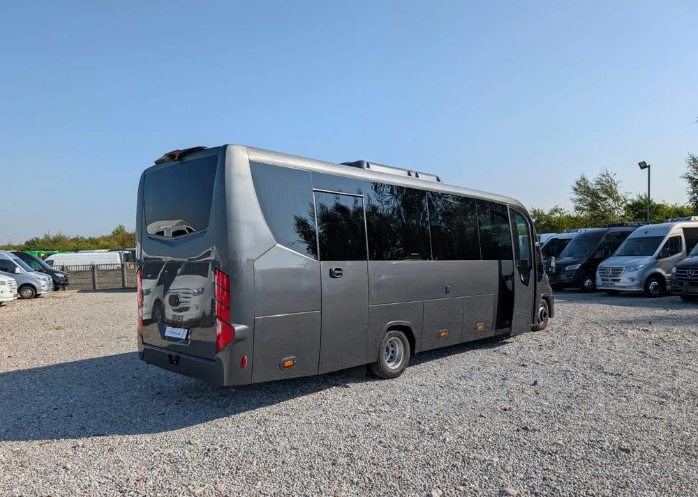 Iveco Daily 70C21 - Minibus, Putnički kombi: slika 4 Iveco Daily 70C21 - Minibus, Putnički kombi: slika 4