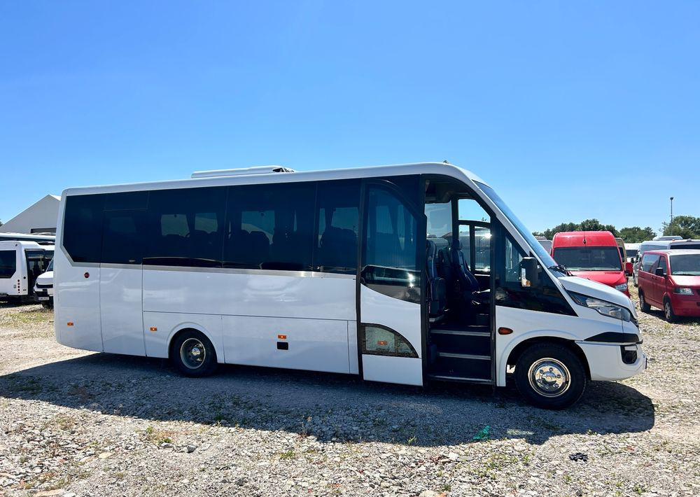 Iveco Daily - Minibus, Putnički kombi: slika 3 Iveco Daily - Minibus, Putnički kombi: slika 3