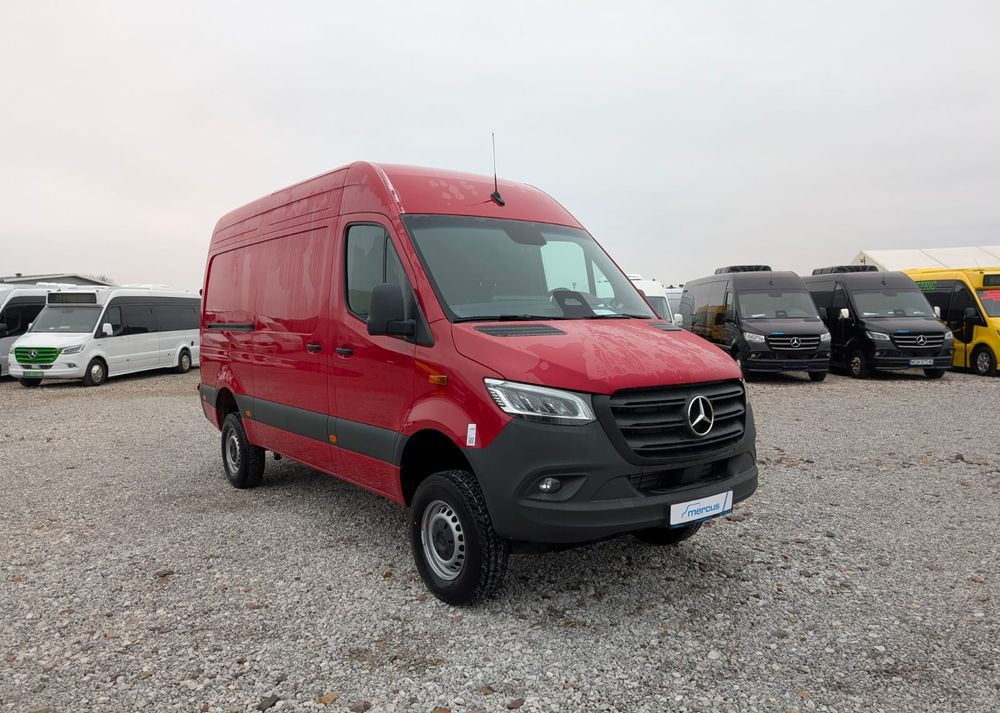 Mercedes-Benz Sprinter 319 - Furgon: slika 1 Mercedes-Benz Sprinter 319 - Furgon: slika 1