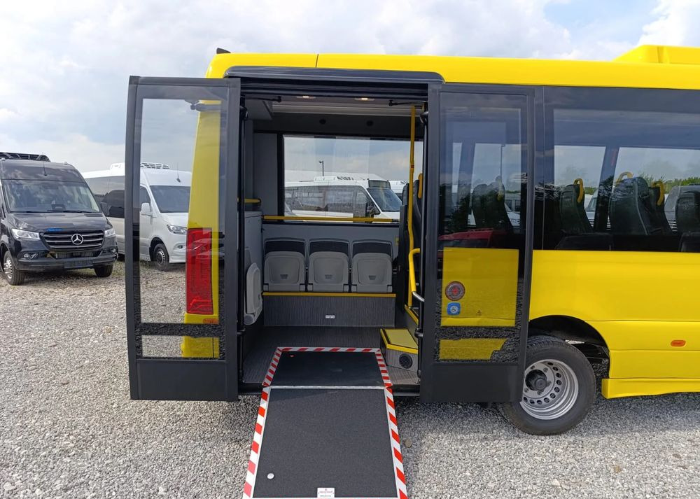 Mercedes-Benz Sprinter 517 CITY - Gradski autobus: slika 5 Mercedes-Benz Sprinter 517 CITY - Gradski autobus: slika 5