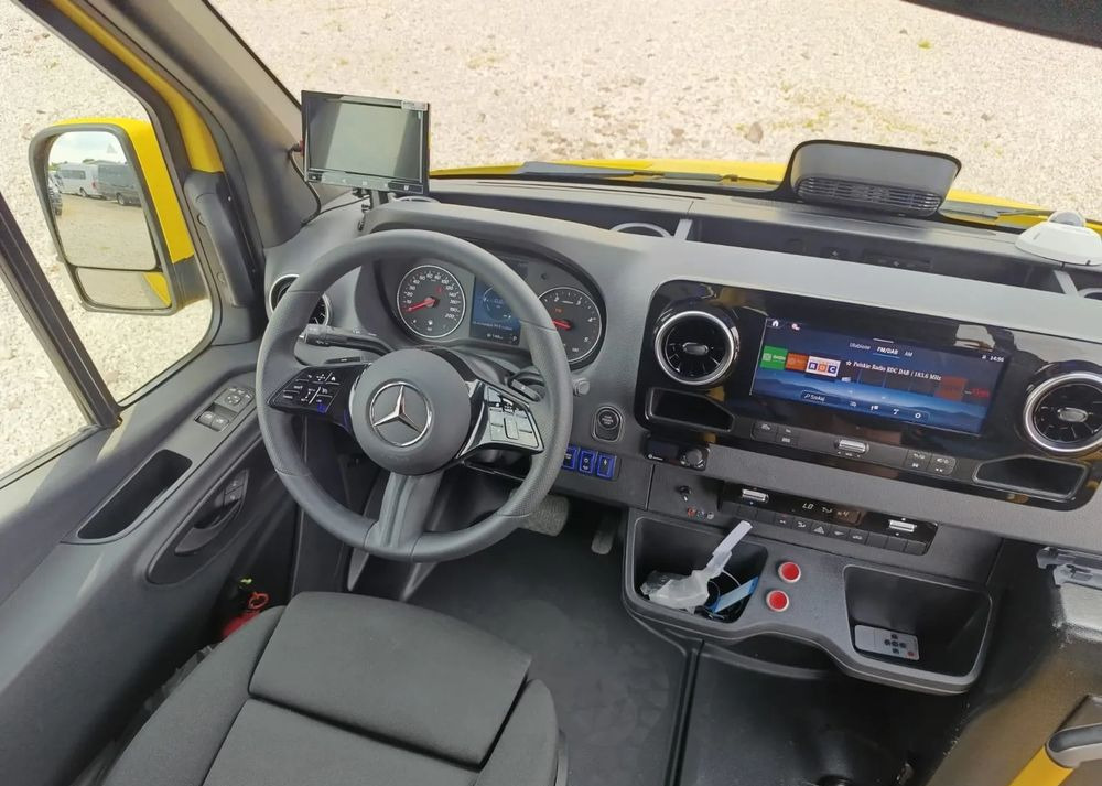 Lizing Mercedes-Benz Sprinter 517 CITY Mercedes-Benz Sprinter 517 CITY: slika 15 Lizing Mercedes-Benz Sprinter 517 CITY Mercedes-Benz Sprinter 517 CITY: slika 15