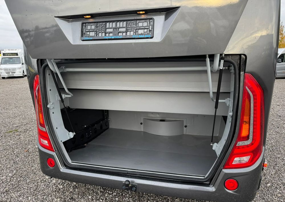 Novu Minibus, Putnički kombi Mercedes-Benz Sprinter 519: slika 6 Novu Minibus, Putnički kombi Mercedes-Benz Sprinter 519: slika 6