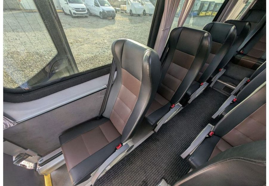 Minibus, Putnički kombi Mercedes-Benz Sprinter 519: slika 20