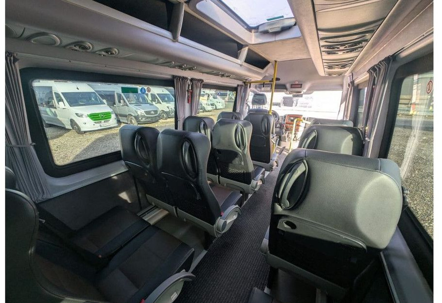Minibus, Putnički kombi Mercedes-Benz Sprinter 519: slika 19