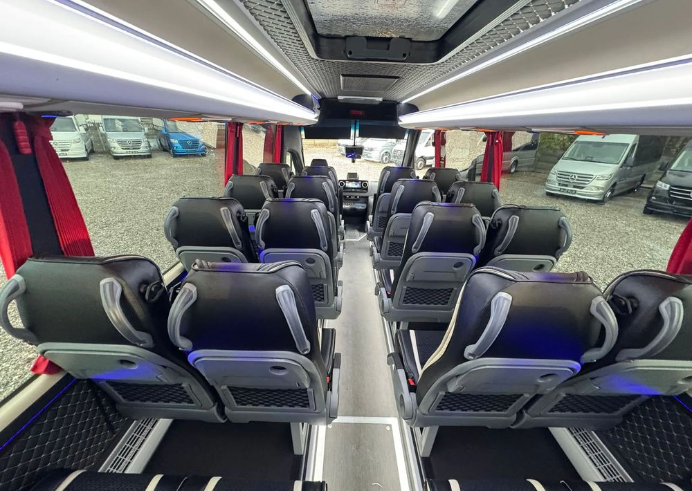 Novu Minibus, Putnički kombi Mercedes-Benz Sprinter 519: slika 20 Novu Minibus, Putnički kombi Mercedes-Benz Sprinter 519: slika 20