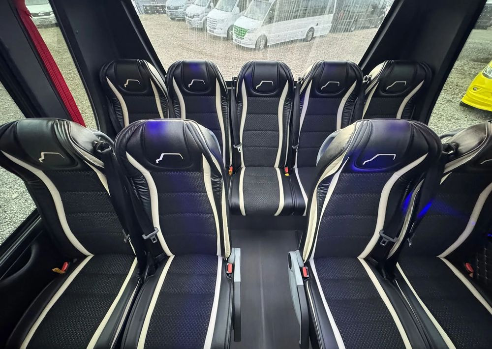 Novu Minibus, Putnički kombi Mercedes-Benz Sprinter 519: slika 19 Novu Minibus, Putnički kombi Mercedes-Benz Sprinter 519: slika 19