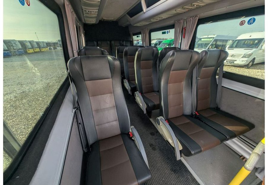 Minibus, Putnički kombi Mercedes-Benz Sprinter 519: slika 15