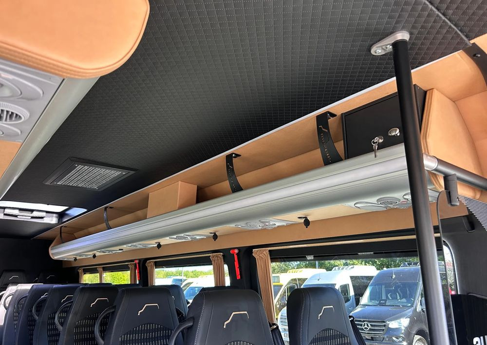 Novu Minibus, Putnički kombi Mercedes-Benz Sprinter 519: slika 14 Novu Minibus, Putnički kombi Mercedes-Benz Sprinter 519: slika 14