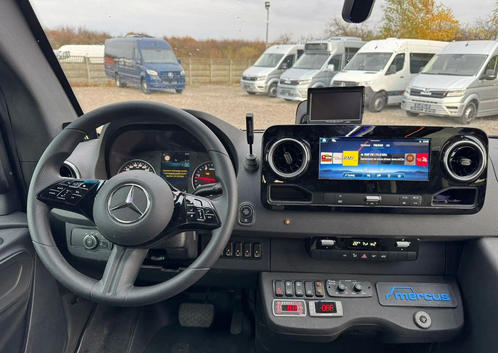 Novu Minibus, Putnički kombi Mercedes-Benz Sprinter 519: slika 13 Novu Minibus, Putnički kombi Mercedes-Benz Sprinter 519: slika 13