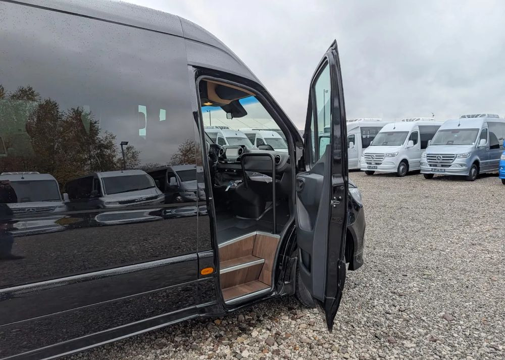 Novu Minibus, Putnički kombi Mercedes-Benz Sprinter 519: slika 14 Novu Minibus, Putnički kombi Mercedes-Benz Sprinter 519: slika 14