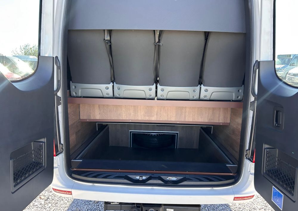 Novu Minibus, Putnički kombi Mercedes-Benz Sprinter 519: slika 6 Novu Minibus, Putnički kombi Mercedes-Benz Sprinter 519: slika 6