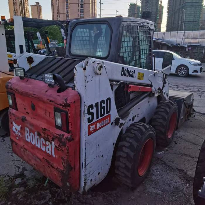 BOBCAT s160 - Mini utovarivač: slika 3 BOBCAT s160 - Mini utovarivač: slika 3