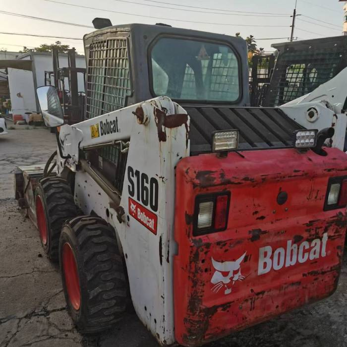 BOBCAT s160 - Mini utovarivač: slika 1 BOBCAT s160 - Mini utovarivač: slika 1