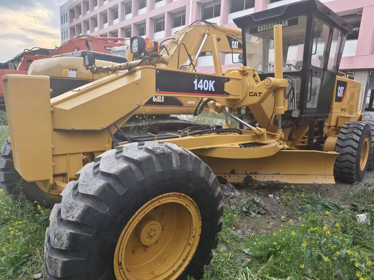 CATERPILLAR 140k - Grejder: slika 2 CATERPILLAR 140k - Grejder: slika 2