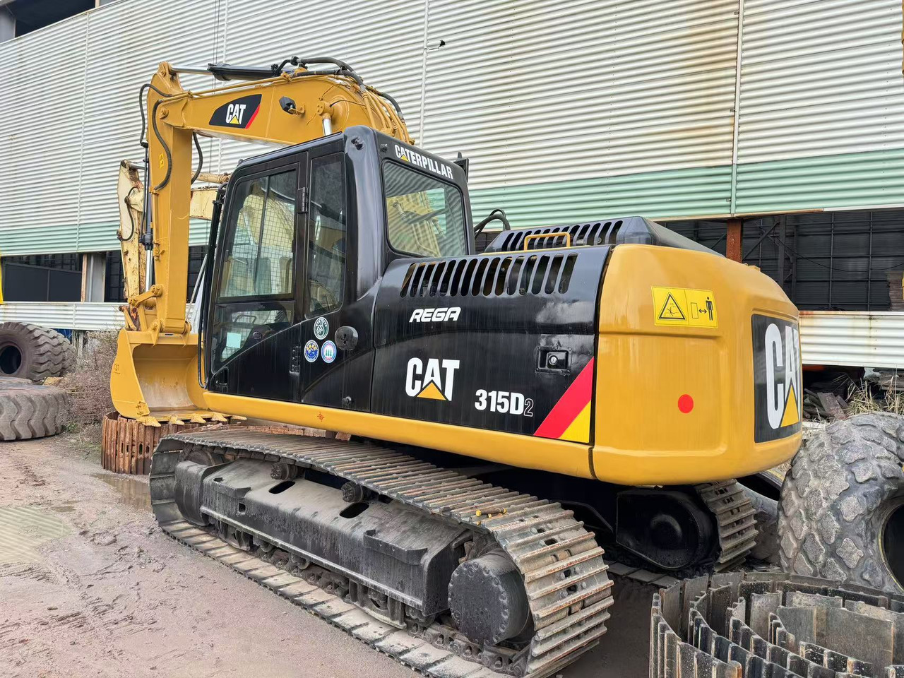 CATERPILLAR 315D2 - Bager guseničar: slika 4 CATERPILLAR 315D2 - Bager guseničar: slika 4