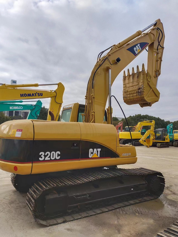 CATERPILLAR 320C - Bager guseničar: slika 3 CATERPILLAR 320C - Bager guseničar: slika 3