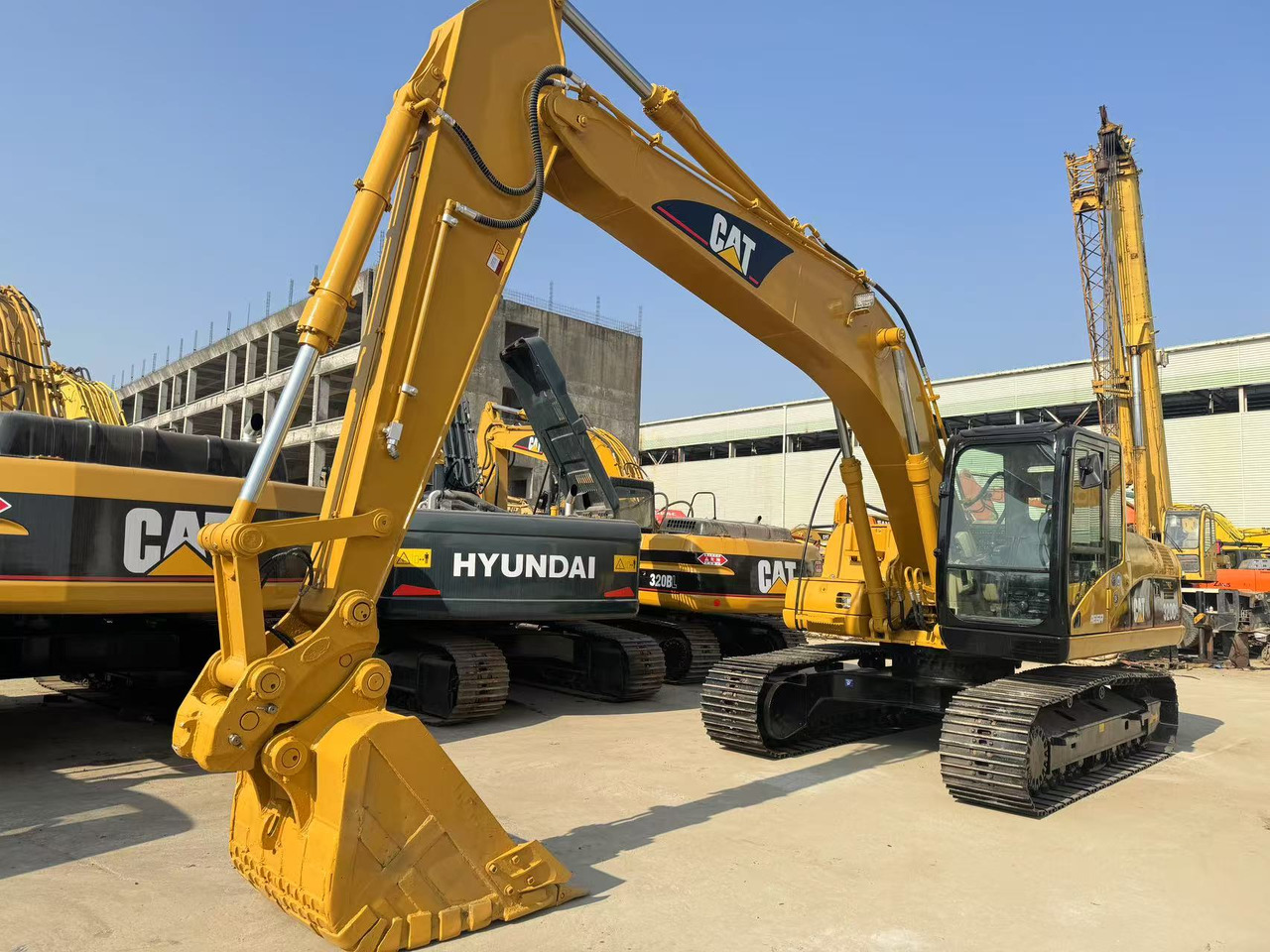 CATERPILLAR 320CL CAT 320 - Bager guseničar: slika 1 CATERPILLAR 320CL CAT 320 - Bager guseničar: slika 1