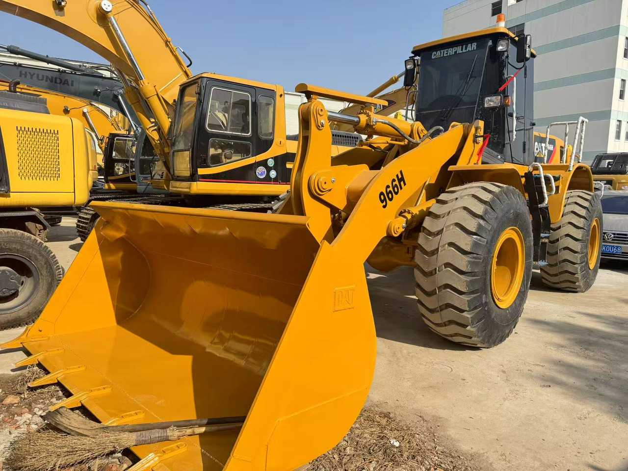 CATERPILLAR 966H - Utovarivač točkaš: slika 1 CATERPILLAR 966H - Utovarivač točkaš: slika 1