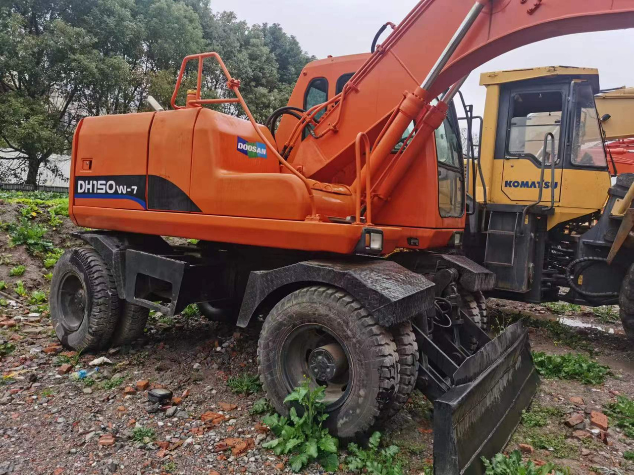 DOOSAN DH150W-7 - Bager točkaš: slika 4 DOOSAN DH150W-7 - Bager točkaš: slika 4