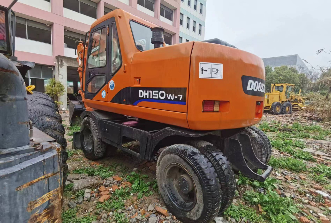 DOOSAN DH150W-7 - Bager točkaš: slika 5 DOOSAN DH150W-7 - Bager točkaš: slika 5