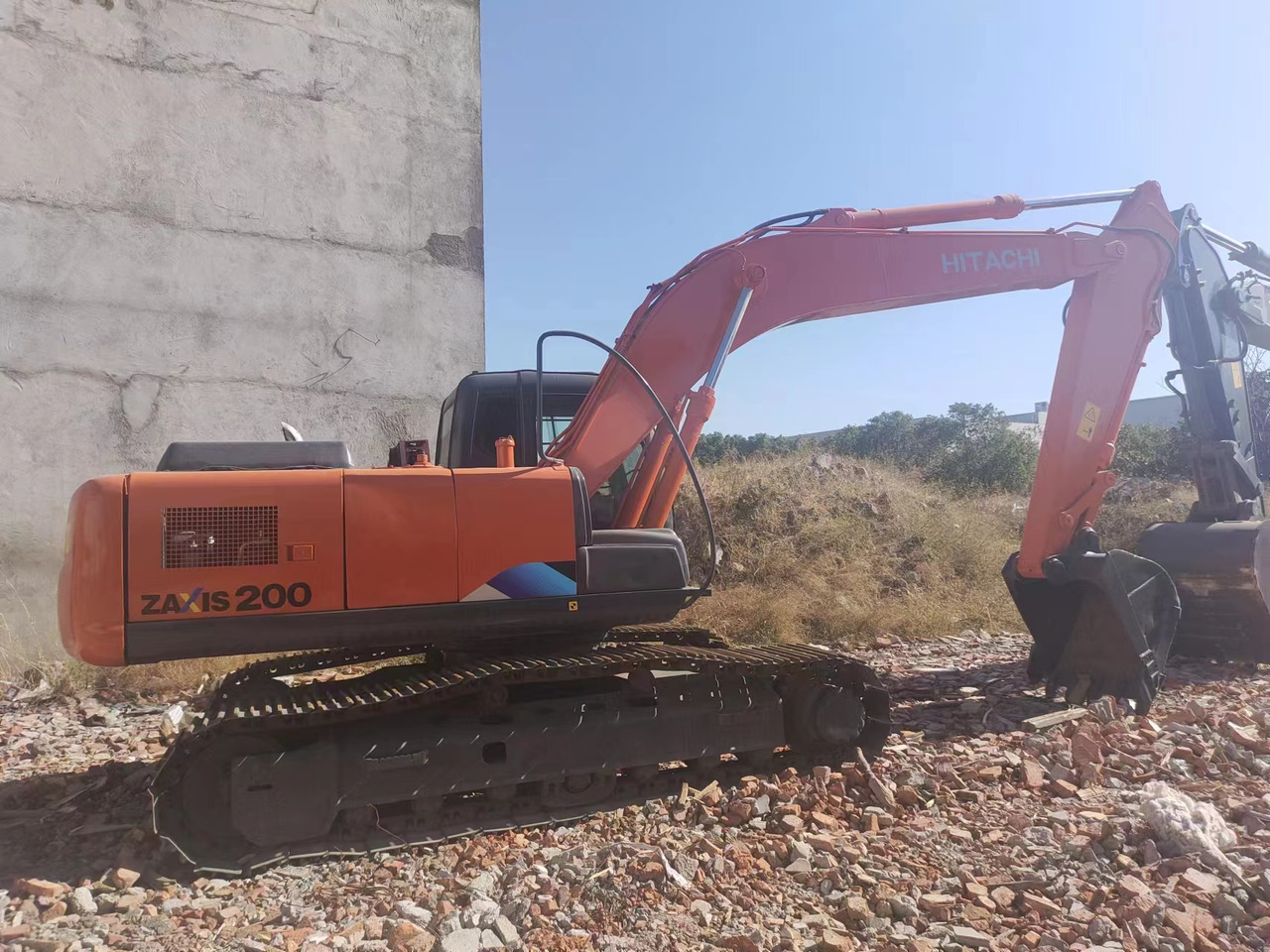 HITACHI ZX200 - Bager guseničar: slika 1 HITACHI ZX200 - Bager guseničar: slika 1