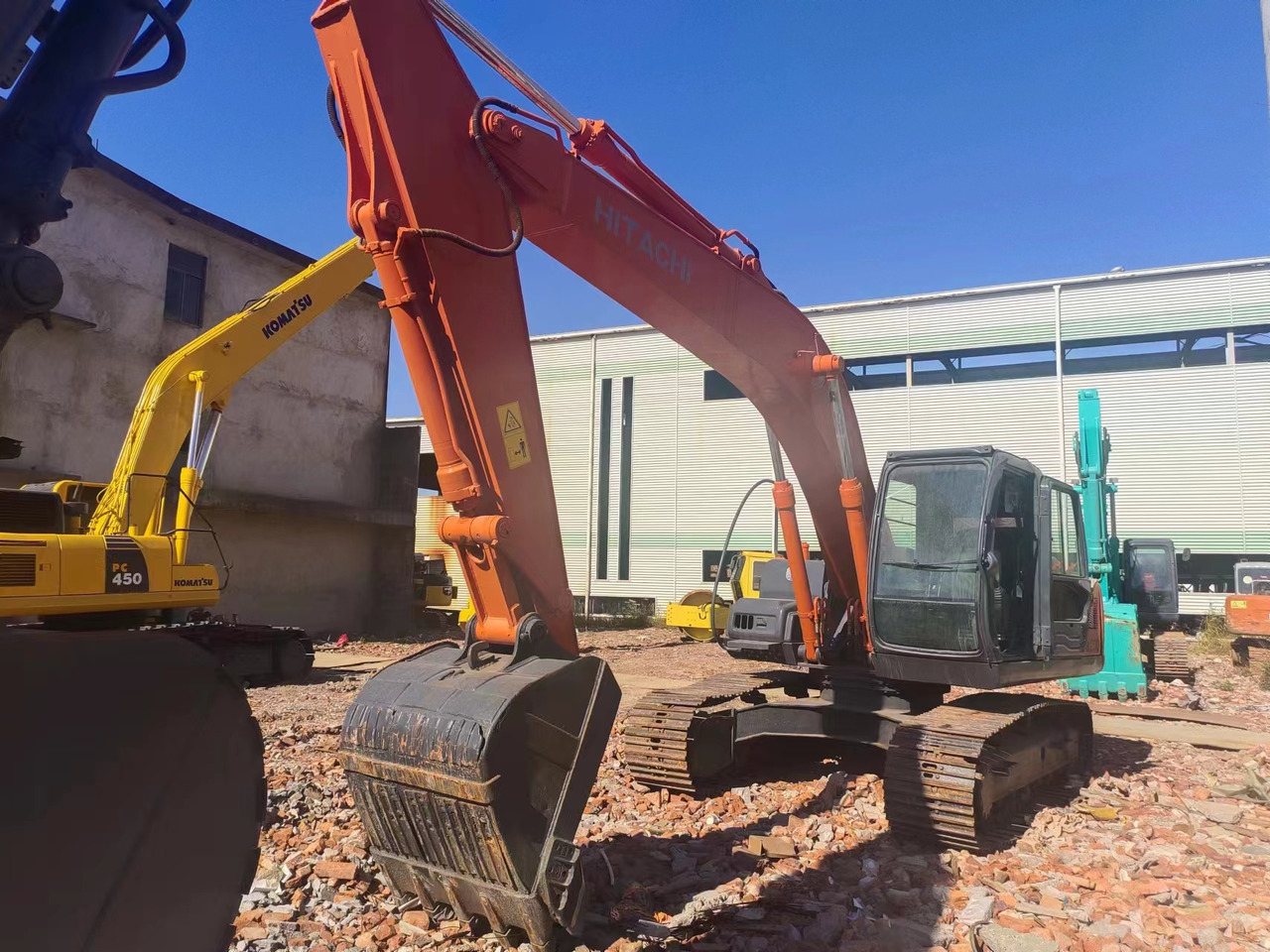 HITACHI ZX200 - Bager guseničar: slika 2 HITACHI ZX200 - Bager guseničar: slika 2