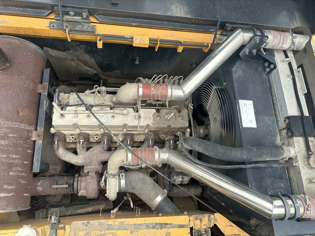 Bager guseničar HYUNDAI R305LC-9T: slika 10 Bager guseničar HYUNDAI R305LC-9T: slika 10