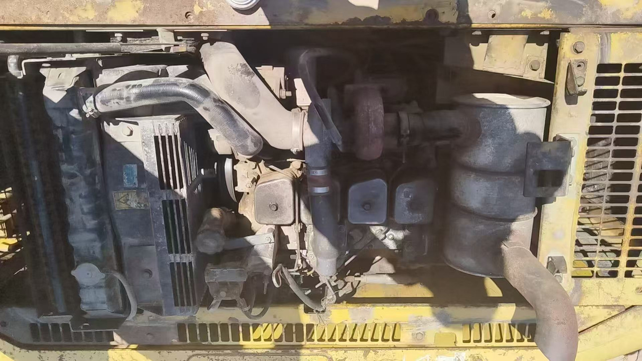 KOMATSU PC120-6 - Bager guseničar: slika 4 KOMATSU PC120-6 - Bager guseničar: slika 4