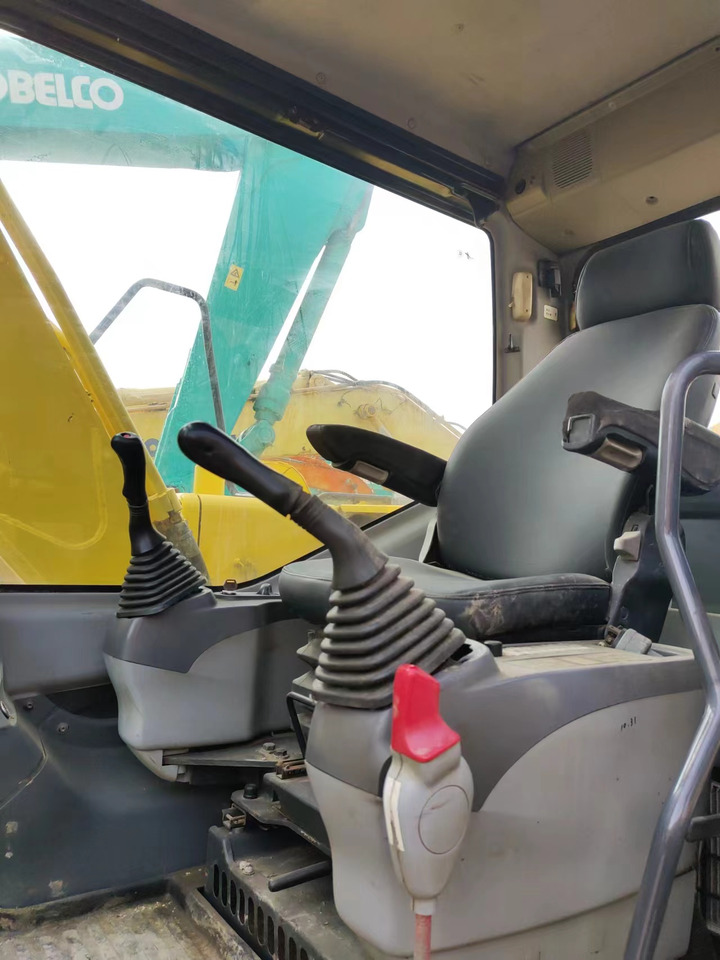 KOMATSU PC130-7 - Bager guseničar: slika 3 KOMATSU PC130-7 - Bager guseničar: slika 3